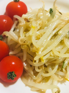 【簡単5分】タッパで作る☆もやしのナムル-レシピのメイン写真