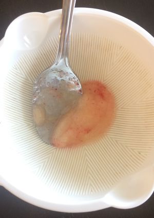 【離乳食】今が旬〜桃のペースト-レシピのメイン写真
