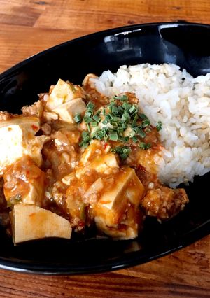 簡単★居酒屋男飯★麻婆豆腐もとい麻婆丼-レシピのメイン写真