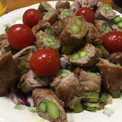 รูปของ 【簡単レシピ】アスパラの豚肉巻き
