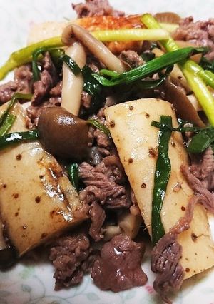 牛肉と長芋、小ネギのオイスター炒め♪-レシピのメイン写真