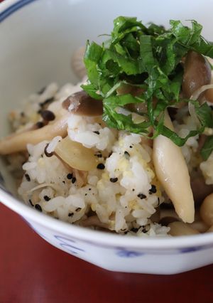 シメジ当座煮・甘酢漬けらっきょう混ぜご飯-レシピのメイン写真