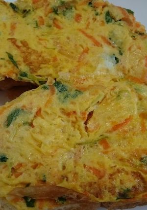 野菜も摂れる♪フライパンで卵トースト-レシピのメイン写真