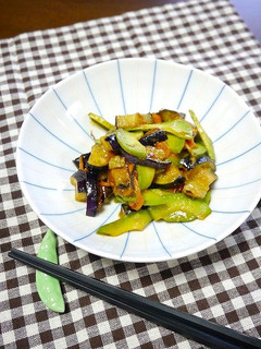 簡単!固いアボカドと茄子の味噌炒め-レシピのメイン写真