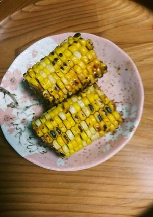 夏のおやつ❕焼きとうもろこし(^q^)-レシピのメイン写真