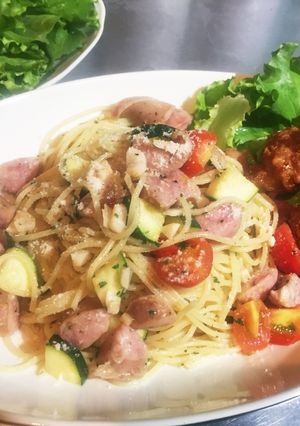 深雪豚のサルシッチャの肉盛りパスタ-レシピのメイン写真