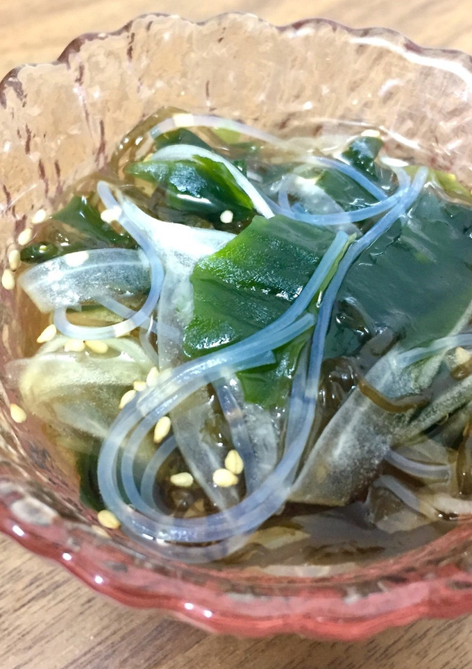 もずくで簡単 玉ねぎの酢の物-レシピのメイン写真