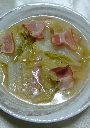 白菜とベーコンのコンソメ煮-レシピのメイン写真