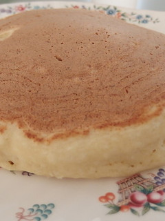 【ボール1つで簡単】小麦粉でホットケーキ-レシピのメイン写真