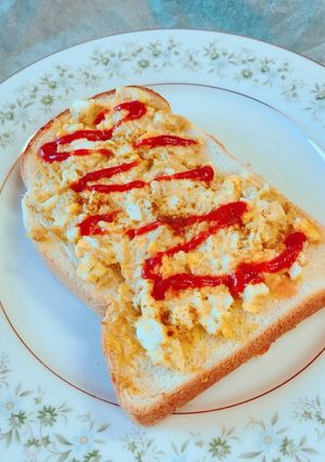 朝食に！ツナ卵のカレーマヨ トースト-レシピのメイン写真