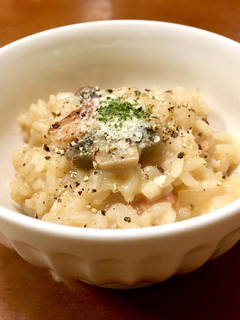 きのことベーコンとチーズのリゾット-レシピのメイン写真