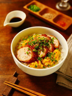 味ぽん鶏チャーシューとふわふわ卵の親子丼-レシピのメイン写真