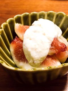 フルーツ白和え(桃 無花果 柿 など)-レシピのメイン写真