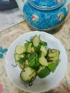 30秒で完成☆きゅうりの塩昆布和え-レシピのメイン写真