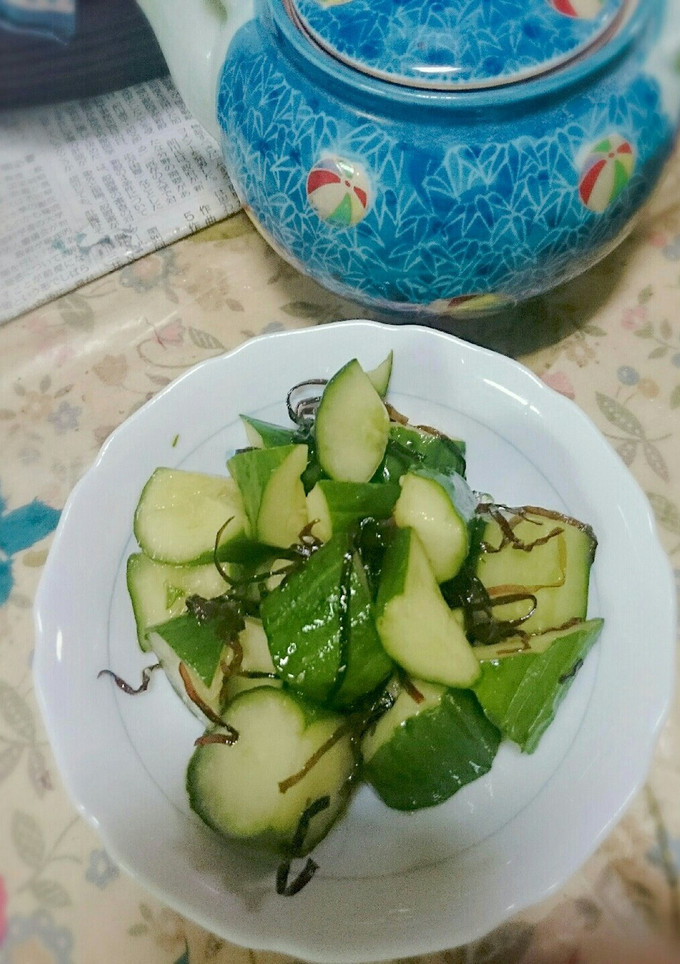 30秒で完成☆きゅうりの塩昆布和え-レシピのメイン写真