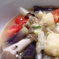รูปของ 夏野菜たっぷりすいとん