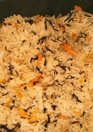 ひじきとシーチキンの炊き込みご飯-レシピのメイン写真