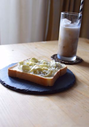 美味♡しらすとクリチのトースト♪-レシピのメイン写真