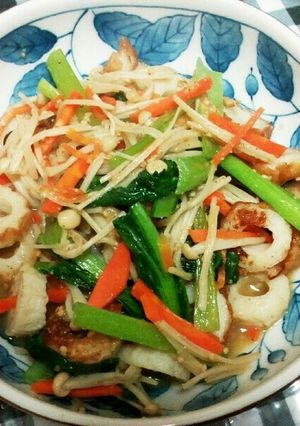 小松菜と冷蔵庫の残り野菜で炒め煮-レシピのメイン写真