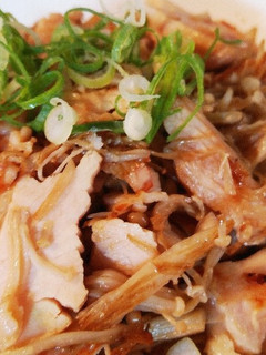 えのきとサラダチキンのバター醤油焼き-レシピのメイン写真