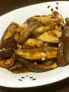 辛うま♪「茄子とシメジのピリ辛炒め」-レシピのメイン写真