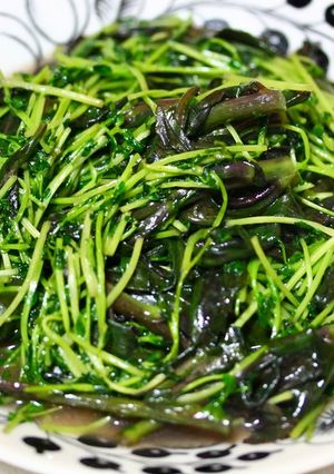 豆苗と金時草炒め-レシピのメイン写真
