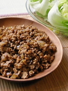 ひき肉納豆のレタス包み-レシピのメイン写真