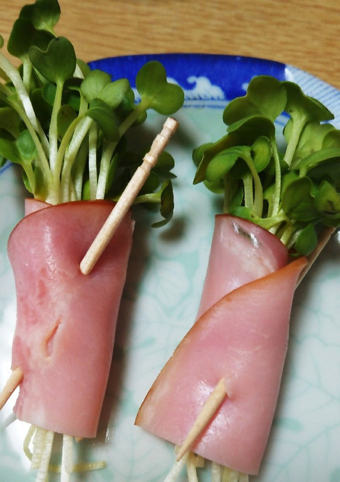 いろいろ使える！ハム巻きかいわれ-レシピのメイン写真