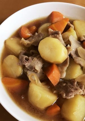 超簡単!めんつゆのみで甘さ控え目肉じゃが-レシピのメイン写真