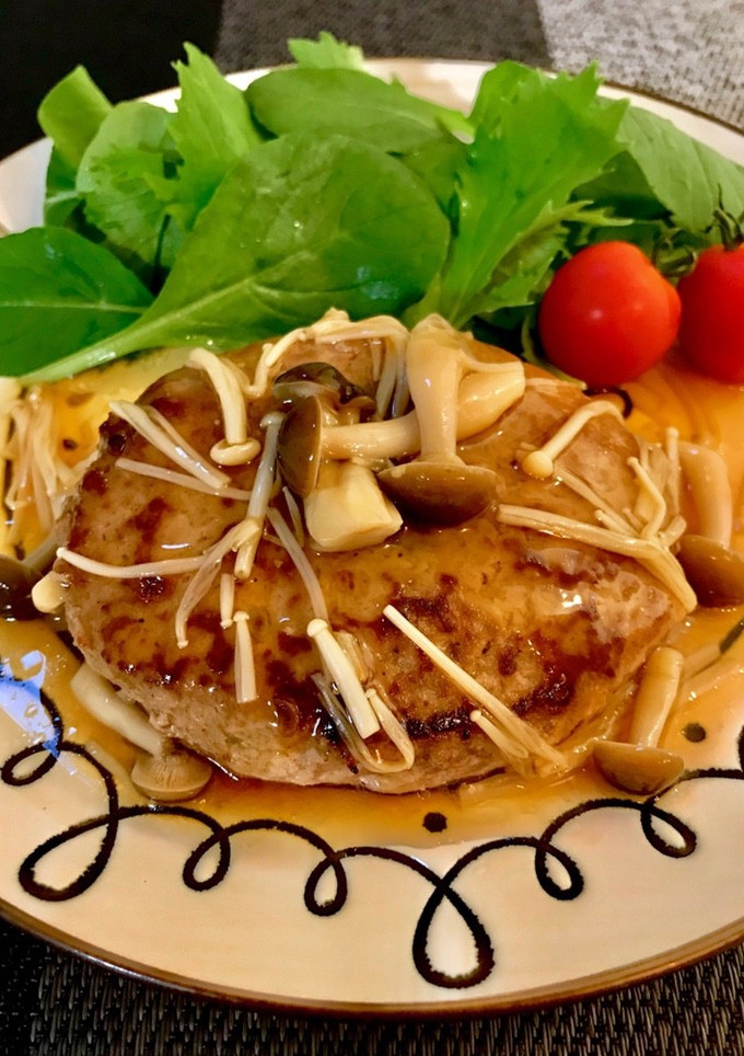 簡単！豆腐ハンバーグ☆和風きのこソース-レシピのメイン写真