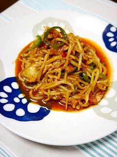 簡単!豚キムチもやしの甘辛炒め-レシピのメイン写真