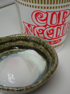 ラーメンカップで☆温泉卵-レシピのメイン写真
