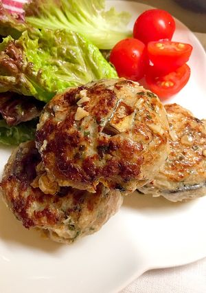 コロコロ茄子入り☆秋の味わいハンバーグ-レシピのメイン写真
