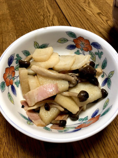 長芋ときのことベーコンの炒め物-レシピのメイン写真