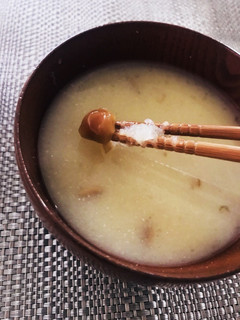 なめこと大根おろしの味噌汁-レシピのメイン写真