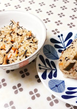 ひじきたっぷり♥️しっかり味のひじきご飯-レシピのメイン写真