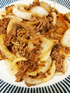 牛肉と玉ねぎのオイスターソース炒め-レシピのメイン写真