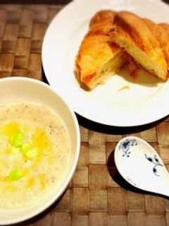 これから旬の枝豆ポタージュそばの実入り-レシピのメイン写真