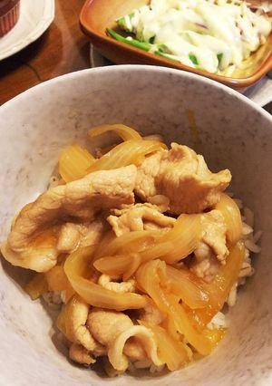 簡単過ぎる豚丼♪ૢ-レシピのメイン写真