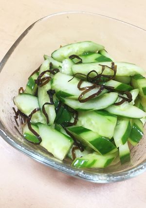 超簡単☆きゅうりと塩昆布ごま油風味-レシピのメイン写真