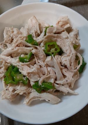 鶏胸とオクラのねばねばサラダ-レシピのメイン写真