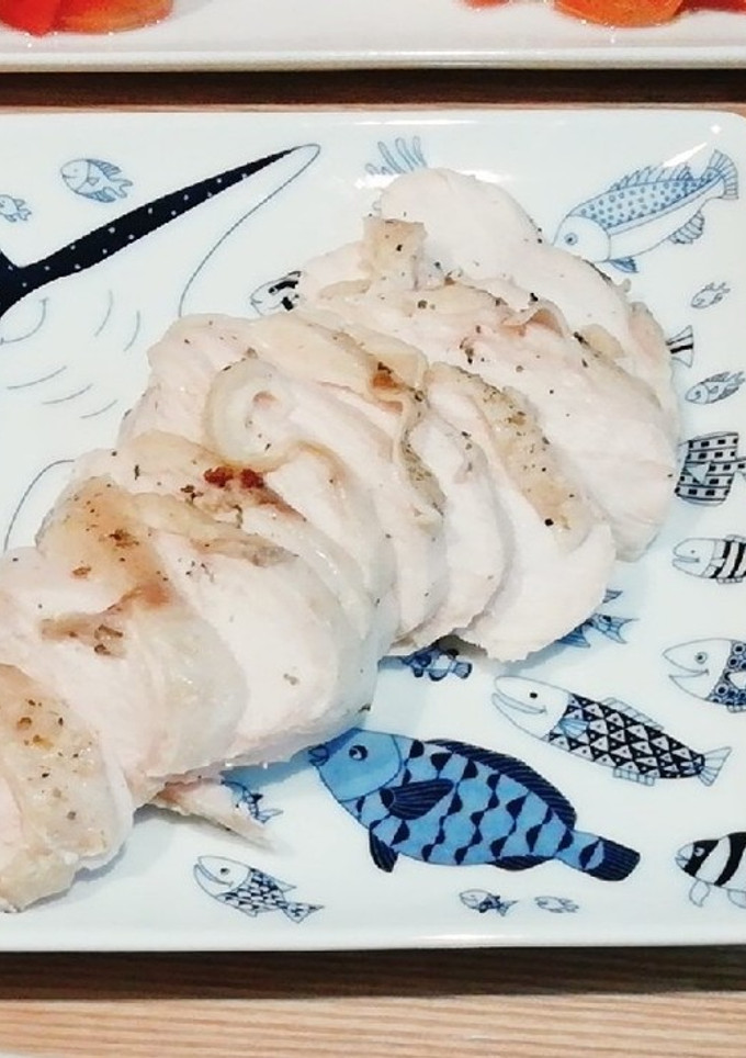 炊飯器で作る簡単鶏ハム♪-レシピのメイン写真