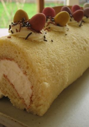 ハッピーイースター　ロールケーキ-レシピのメイン写真