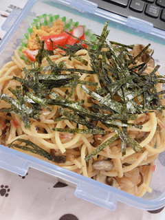 冷めても美味!玉ねぎカニカマの和風パスタ-レシピのメイン写真