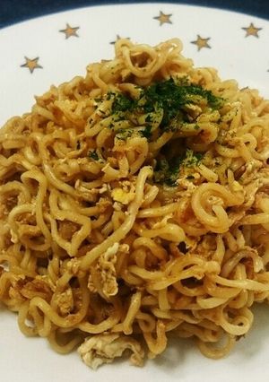 簡単!美味!ランチ!溶き卵入り焼きそば-レシピのメイン写真