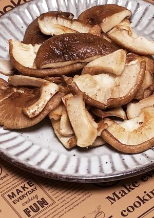 椎茸の塩バターソテー-レシピのメイン写真
