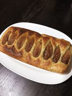 いちじくのコンポートで焼きっぱなしケーキ-レシピのメイン写真