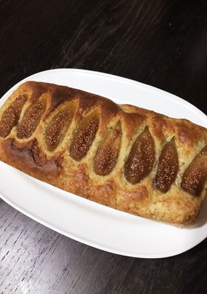 いちじくのコンポートで焼きっぱなしケーキ-レシピのメイン写真