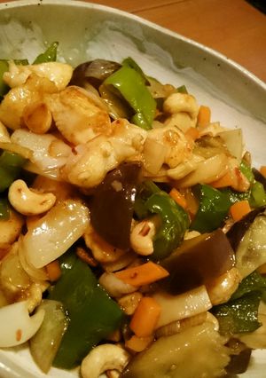 カシューナッツ炒めはピリ辛で野菜を食う！-レシピのメイン写真