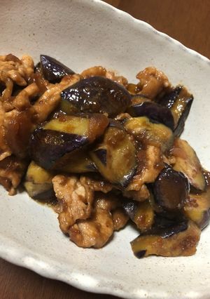 豚肉と茄子のリンゴ味噌炒め-レシピのメイン写真